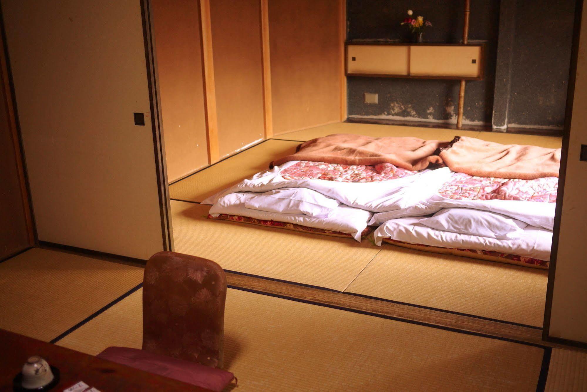 Ryokan Kaminaka Takayama  Esterno foto
